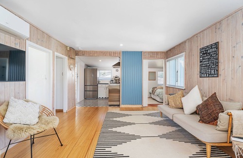 Whitianga House | Blue Belle - Gorgeous cottage close to beach + spa