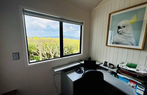 Cable Bay House | Breathtaking Bay Views | Walk to Coopers Beach