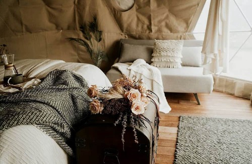 Closeburn Cabin | Breathtaking Dome Accommodation near Queenstown Perfect for Glamping, South Island