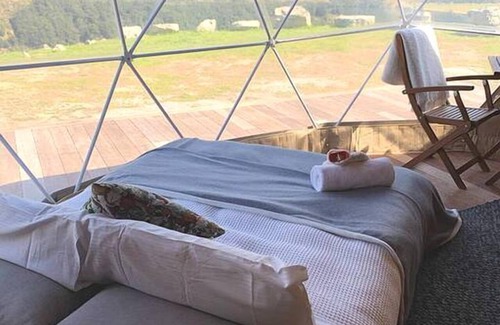 Closeburn Cabin | Breathtaking Dome Accommodation near Queenstown Perfect for Glamping, South Island