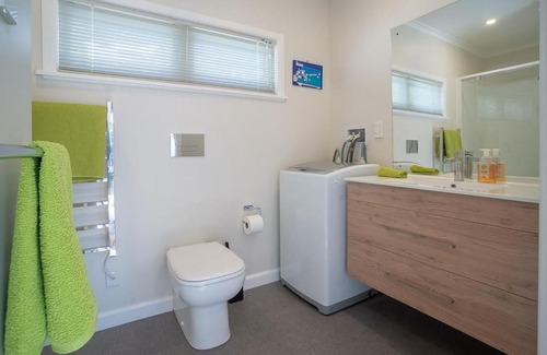 Nelson South House | Brougham Street in Nelson City