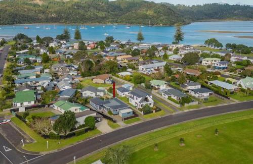 Whitianga House | Casa Blue Beach House
