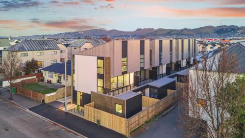 Christchurch City Centre Apartment | CBD Comfort and Style Walk Everywhere