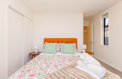 Christchurch City Centre House | CBD Urban Oasis Family Retreat By Stadium!5 Beds!