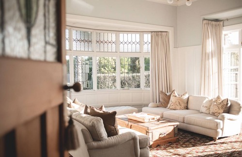 Gisborne Bed & Breakfast | Cedar House