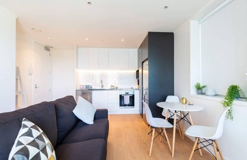 Auckland Central Business District Apartment | Central and Modern 1BR unit by Zodiak Stays