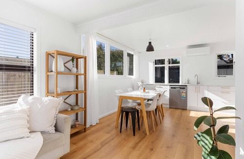 Whangamata House | Central Beach Bach in Whangamata – Close to Beach & Town!