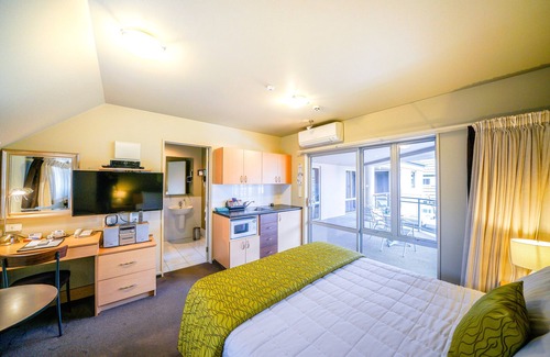 Christchurch City Centre Hotel | CentrePoint on Colombo Motel