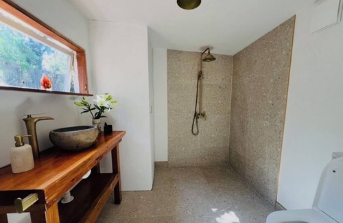 Eskdale Cottage | Charming beach Cottage
