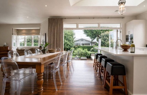 Mount Eden House | Charming Character Home in Mt Eden