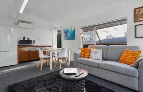 Mission Bay Apartment | Charming Guest House in the Bays