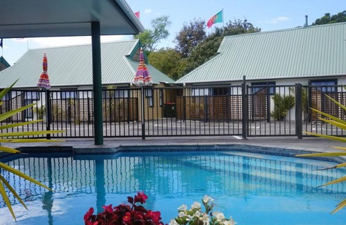 Woodhill Hotel | Cheviot Park Motor Lodge
