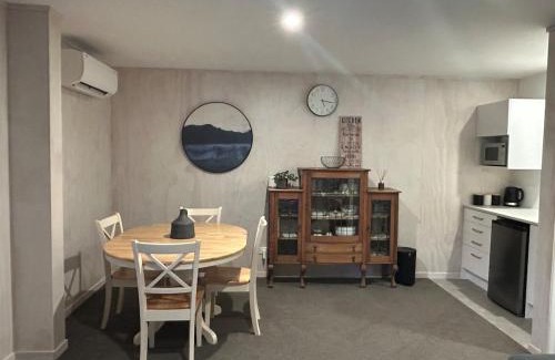 Albert Town Apartment | Choppers Retreat, Peaceful Rural Stay, Albert Town