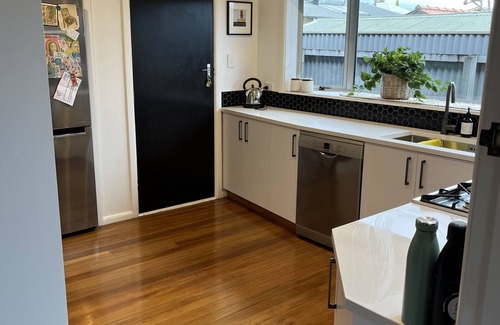 Nelson House | City vibes on Cambria