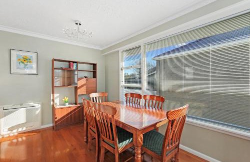 New Brighton House | Coastal City Retreat - New Brighton Accommodation