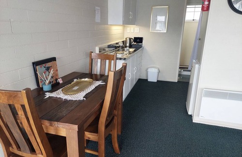 Invercargill Hotel | Colonial On Tay Motel