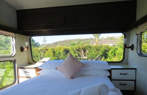 Coopers Beach House | Coopers Haven Beachfront Caravan
