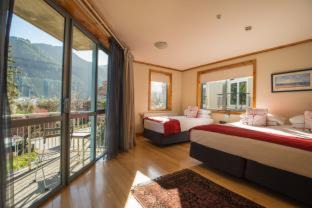 Queenstown City Centre Cabin | Coronation Lodge