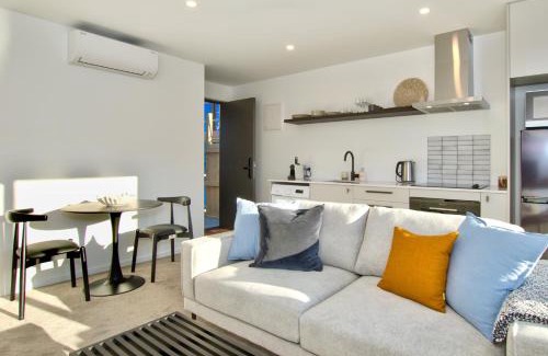 Kawarau Falls Apartment | Cosy, Modern Hanley's Farm Unit - Explore Queenstown