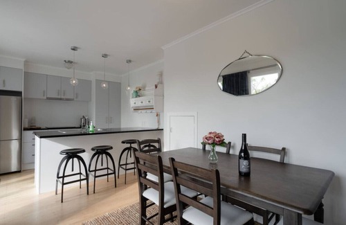 Rothesay Bay House | Cosy Retreat in Rothesay Bay