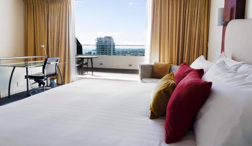 Auckland Central Business District Hotel | Crowne Plaza Auckland by IHG