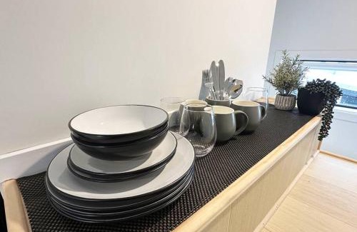 Te Aro Apartment | Cuba Street Rooftop Gem