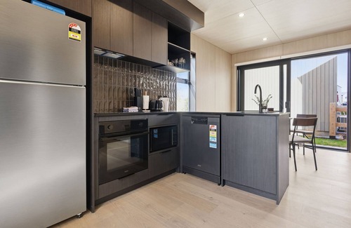 Frankton House | Cynthia's Home away from Home