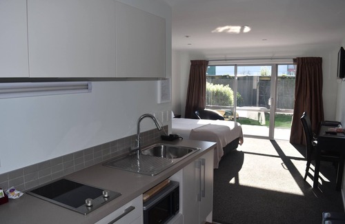 Darfield Hotel | Darfield Motel