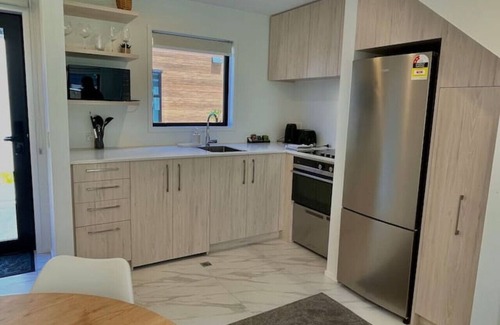 Avondale House | Delightful 1 Bed 1 Bath Suite