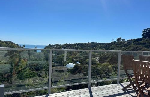 Palm Beach House | Deluxe Bedroom in SHARED 95m Premium Apartment at Waiheke Island Resort