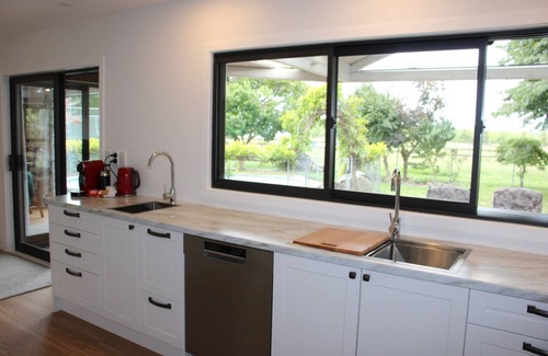 Whakatu House | Dewdrop Country Home - makes your dream holiday come true