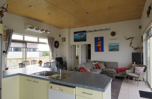 Karkari Peninsula House | Dolphin House