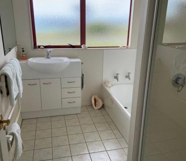 Doubtless Bay Apartment | Doubtless Bay Views