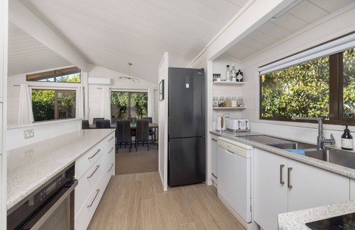 Cable Bay House | Doubtless Bay Vista - Cable Bay Retreat