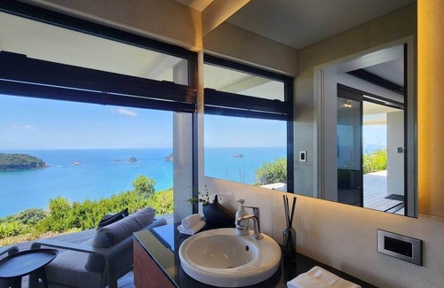 Hahei House | Dreamtime Hahei - Adults only retreat with magical views!
