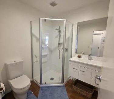 Kapiti Island House | Eco&Chill Homestay