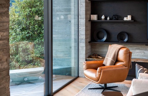 Queenstown City Centre Villa | Edinburgh Heights by Sotheby's Luxury Rental Homes
