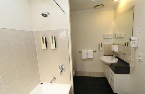 Auckland Central Business District Hotel | Edit Auckland Central