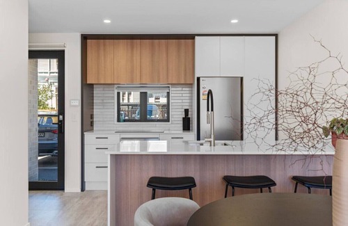 Christchurch City Centre House | Effortless City Living | 2BR + EV