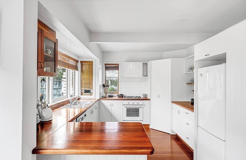 Devonport House | Elegant Escape by Bespoke Stays