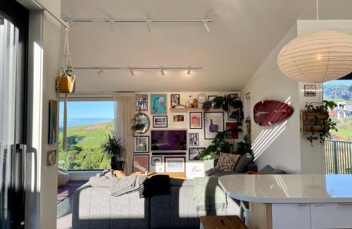 St. Clair Villa | Elevated architectural home with stunning sea views