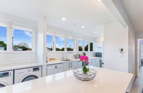 Greenlane - Ellerslie House | Ellerslie 3BR House | Fresh Reno | Zodiak Stays
