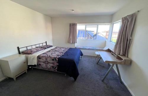Epsom House | Epsom House close to CBD