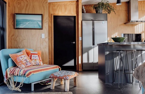 Hokitika House | Escape to a world of peace, calm and style at Big Heart Beach