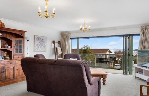 Hilltop House | Family Haven Lake Taupo Escape