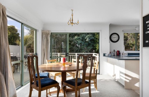 Hilltop House | Family Haven Lake Taupo Escape