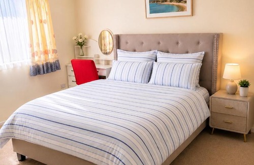 Ormiston House | Flat Bush Luxury Home Near Ormiston Town Centre