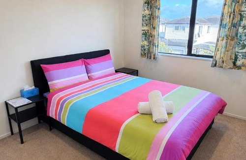 Ormiston House | Flat Bush Luxury Home Near Ormiston Town Centre
