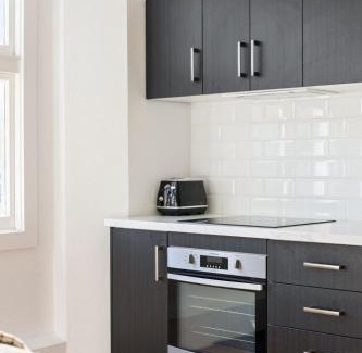 Gisborne Apartment | Fresh 1BR Apt Middle of CBD