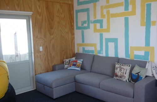 Whitianga Cottage | Fun at the Beach - A Great Spot For A Family Holiday, or a Quiet Retreat